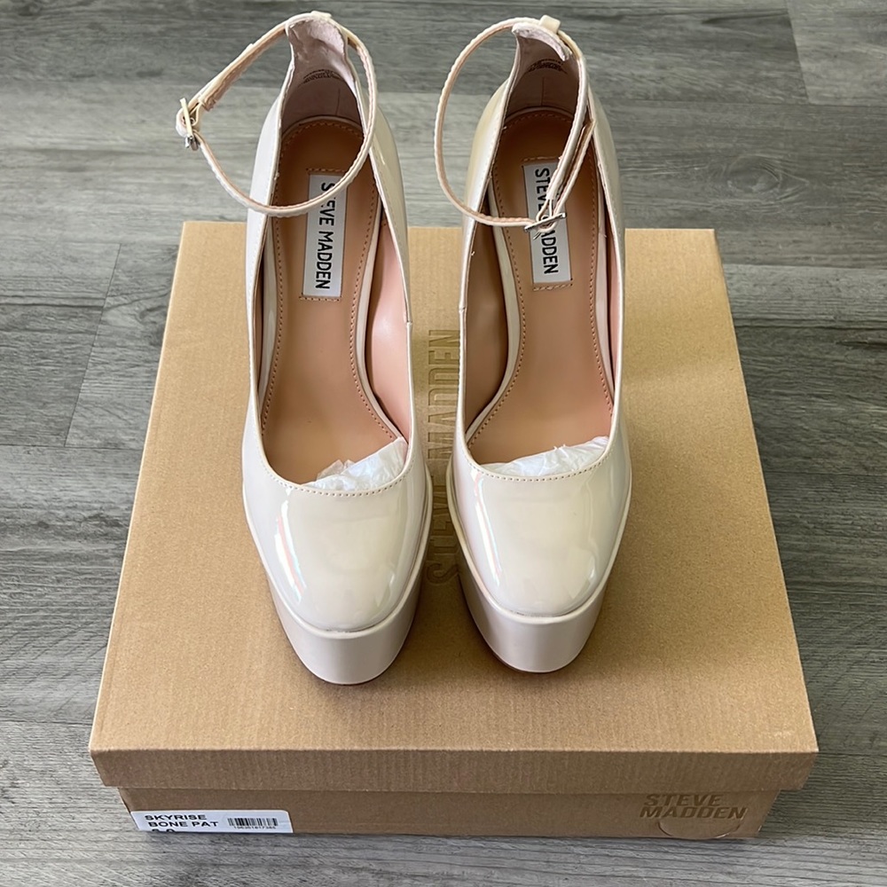 Steve Madden Skyrise Bone Patent Heels